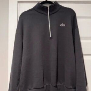 Auth. ✅ Women’s ALO Yoga Accolade 1/4 Zip Pullover in “Anthracite” Size Medium